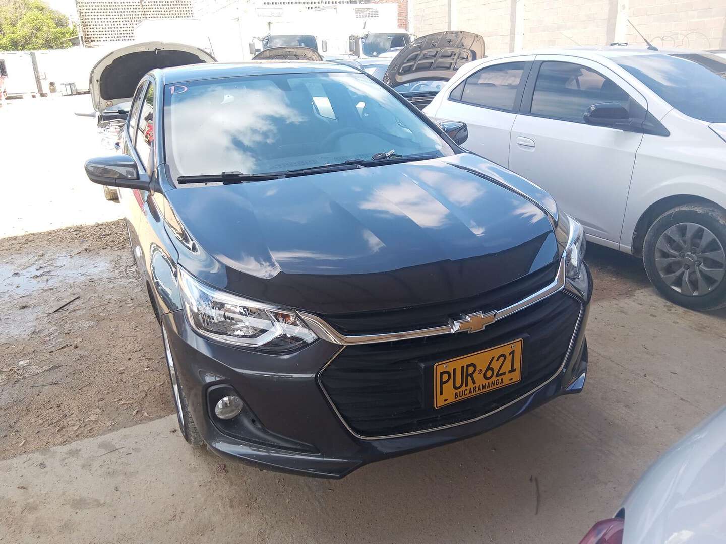Chevrolet - Onix - 2025