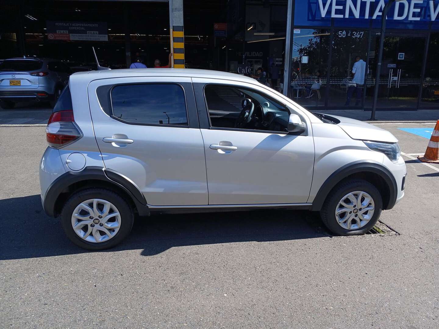 Fiat - Mobi - 2024