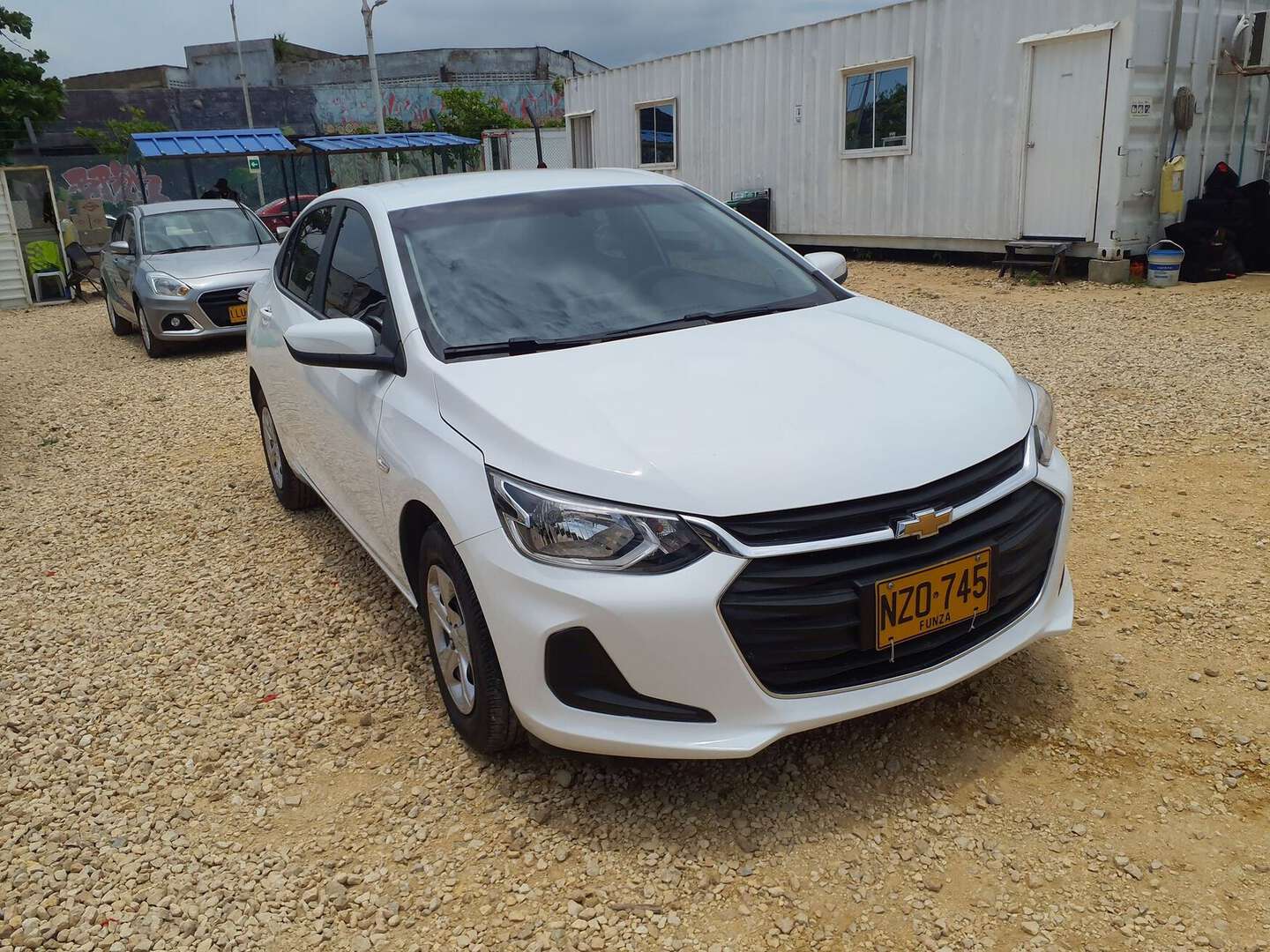 Chevrolet - Onix - 2025
