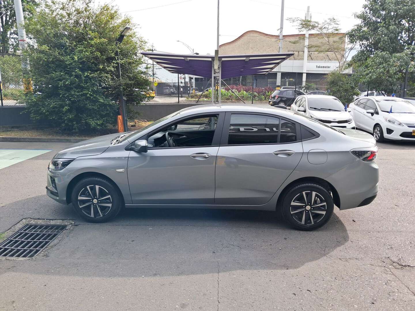 Chevrolet - Onix - 2026