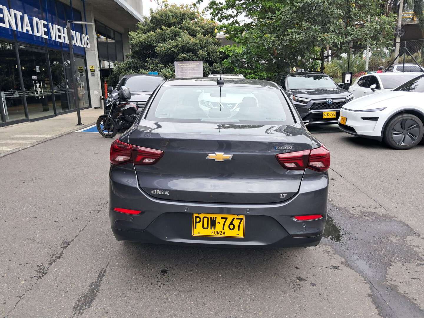 Chevrolet - Onix - 2025