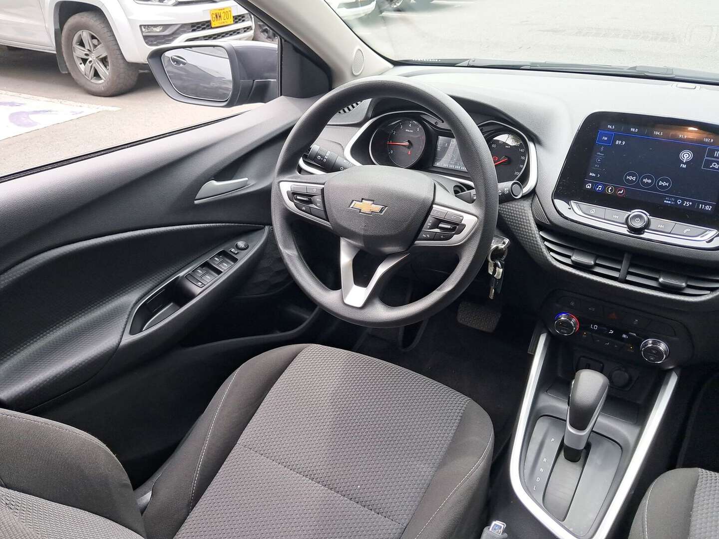 Chevrolet - Onix - 2025