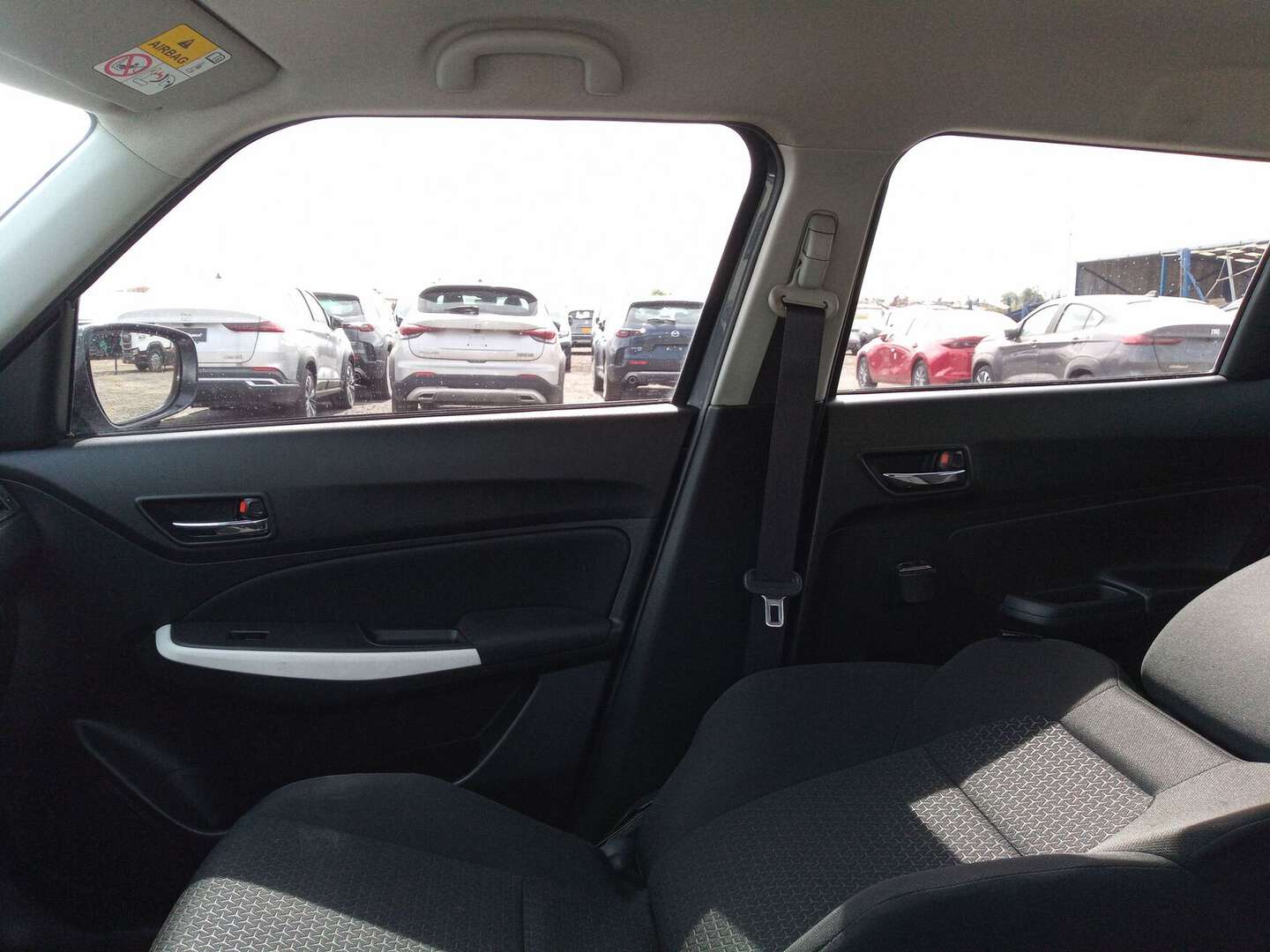 Suzuki - Swift - 2023