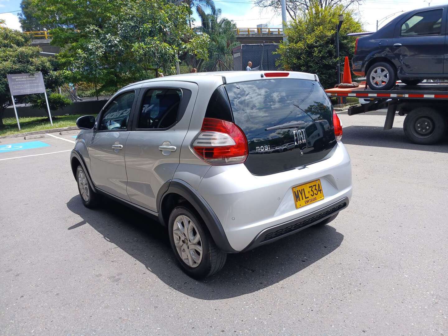 Fiat - Mobi - 2024