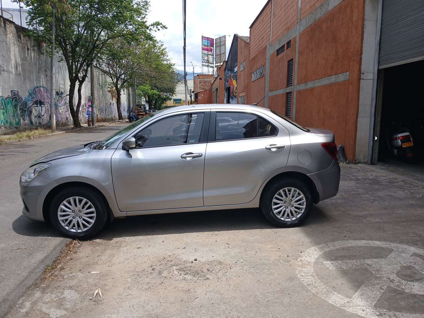 Suzuki - Swift - 2023