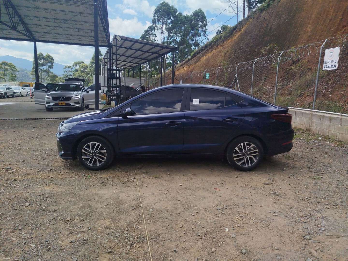 Hyundai - HB20S Accent - 2024