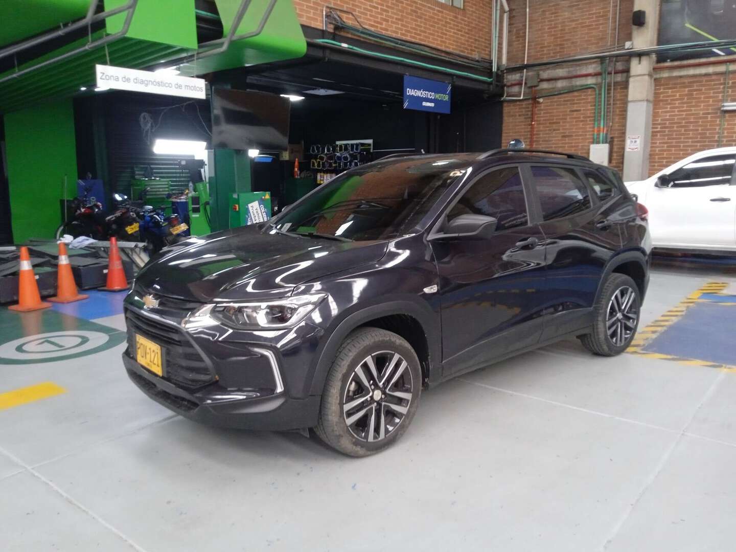 Chevrolet - Tracker - 2025