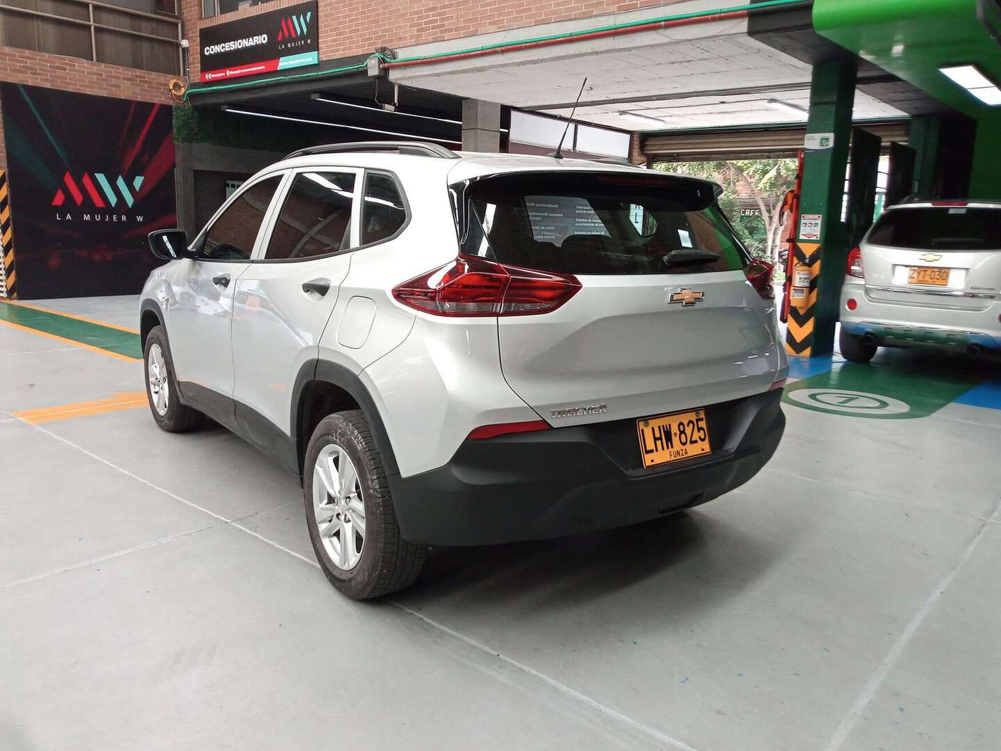 Chevrolet - Tracker - 2023
