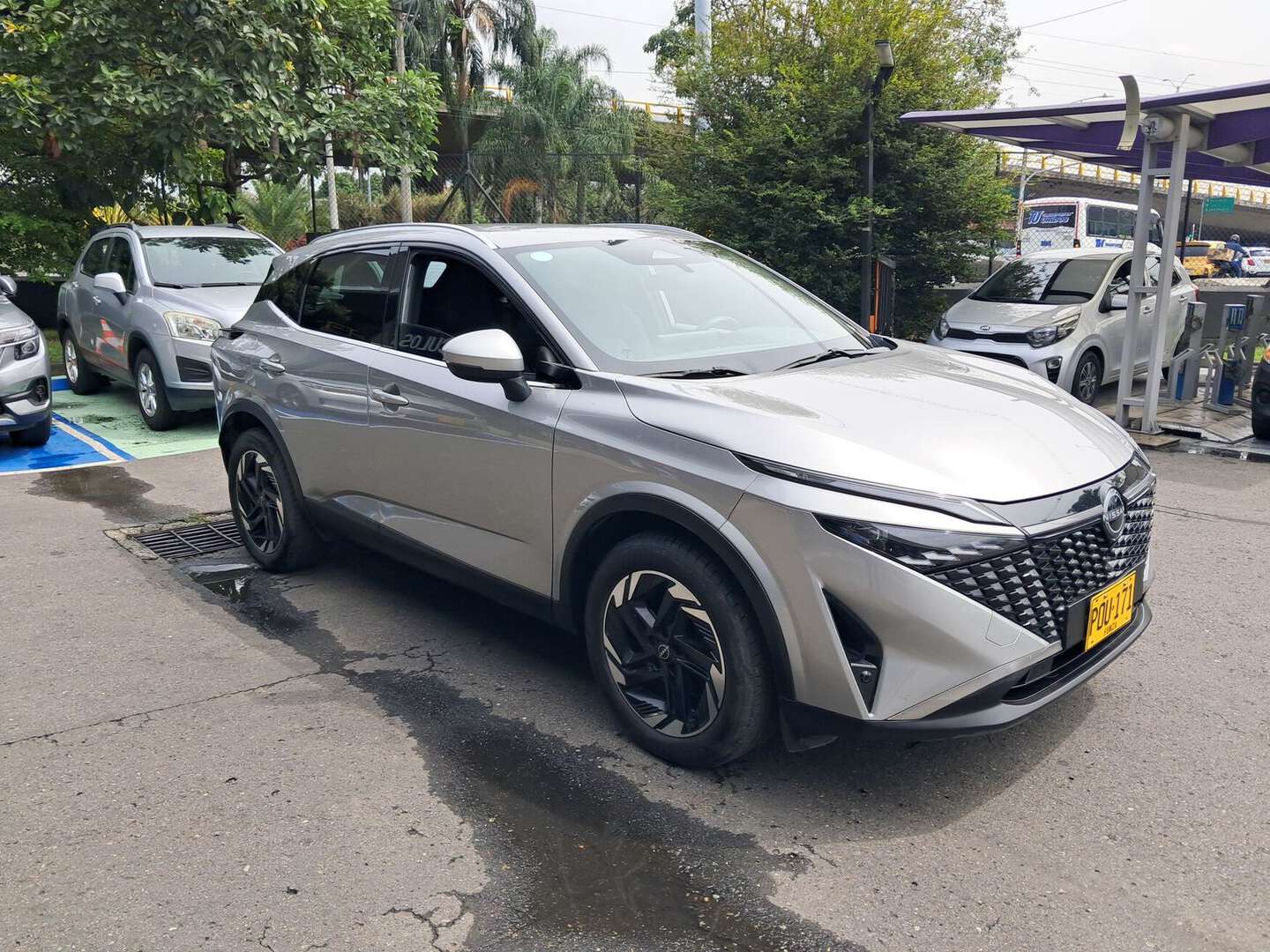 Nissan - Qashqai - 2025