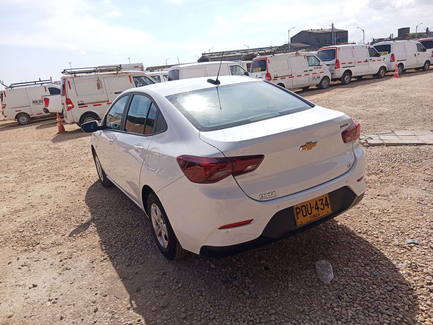 Chevrolet - Onix - 2025