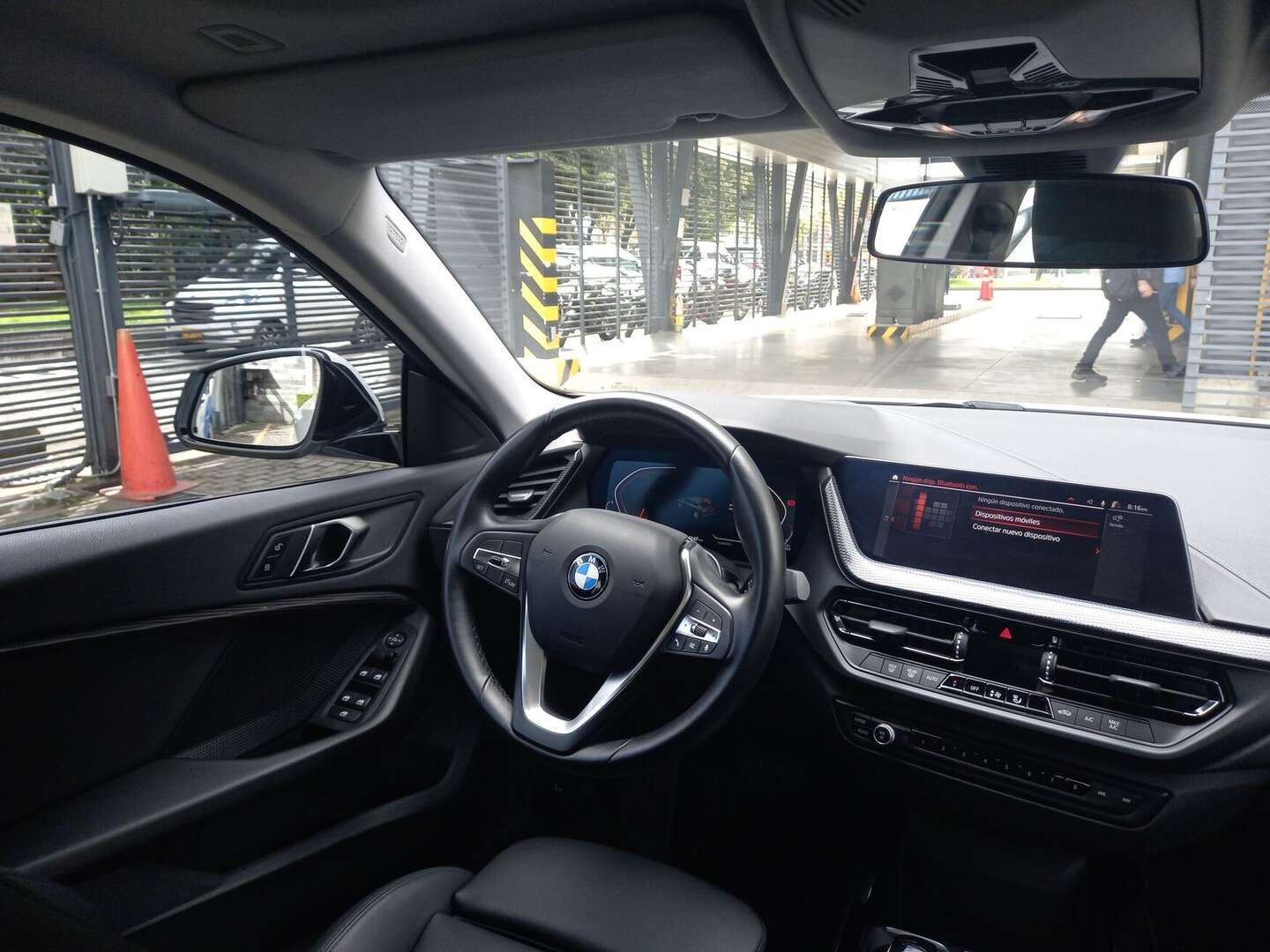 BMW - 218i - 2024