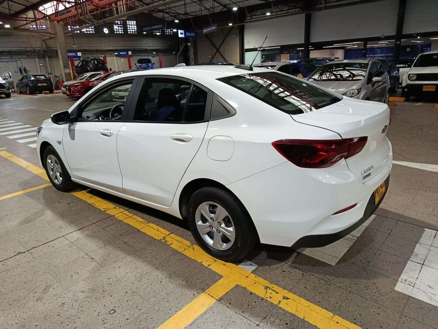 Chevrolet - Onix - 2025