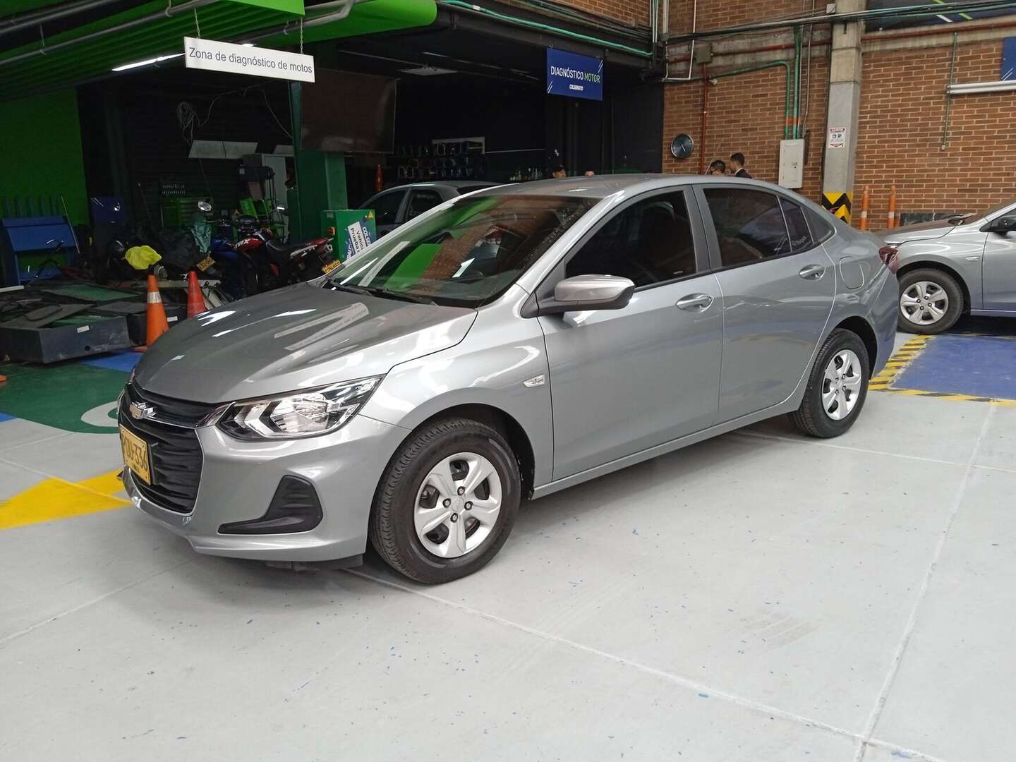Chevrolet - Onix - 2025