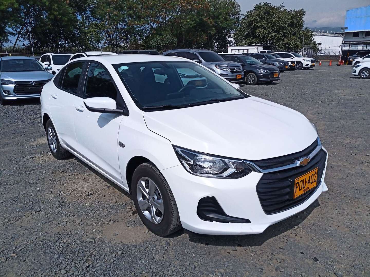 Chevrolet - Onix - 2025