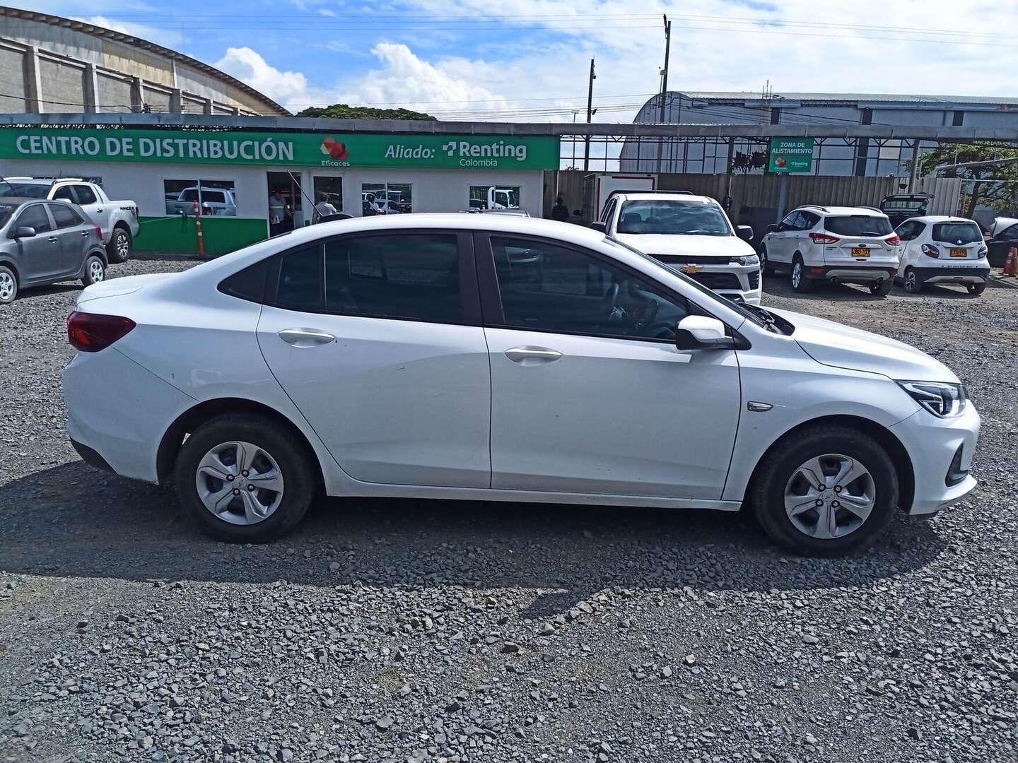 Chevrolet - Onix - 2025