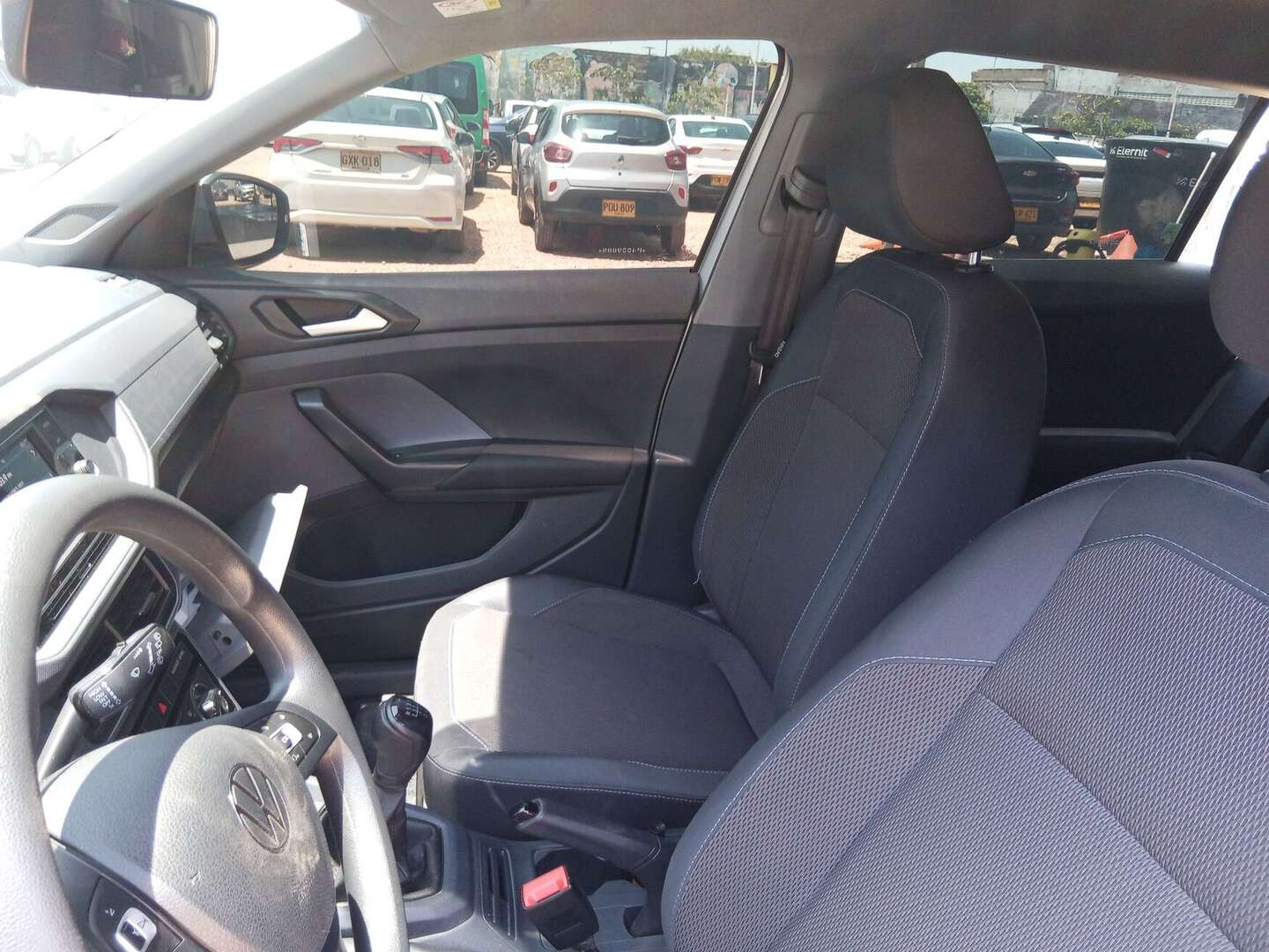 Volkswagen - T-Cross - 2023