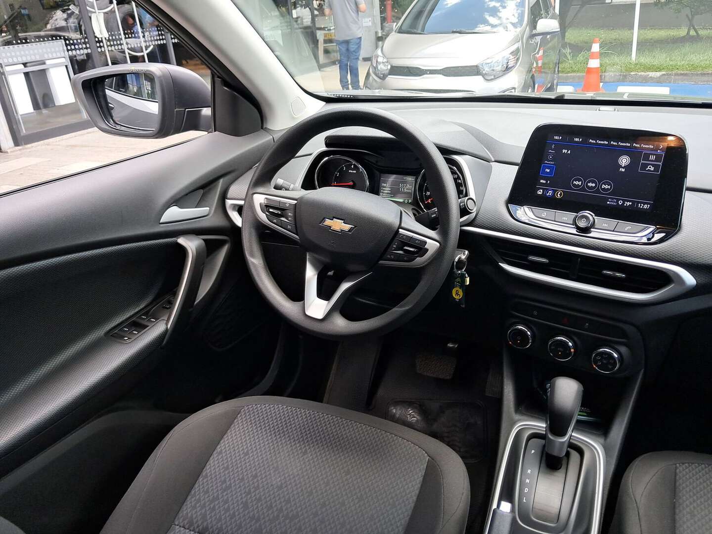 Chevrolet - Tracker - 2025