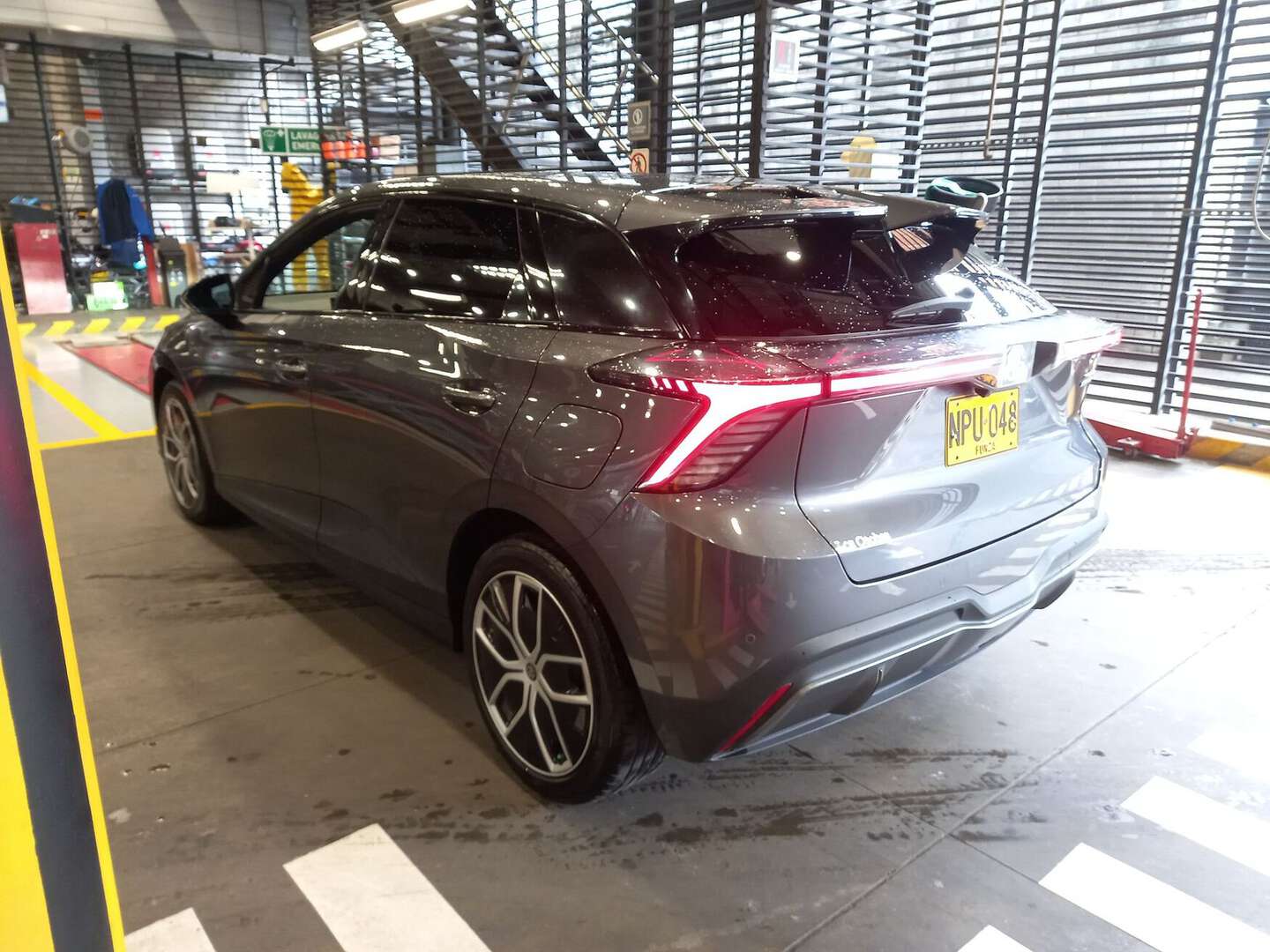 MG - Cross - 2025