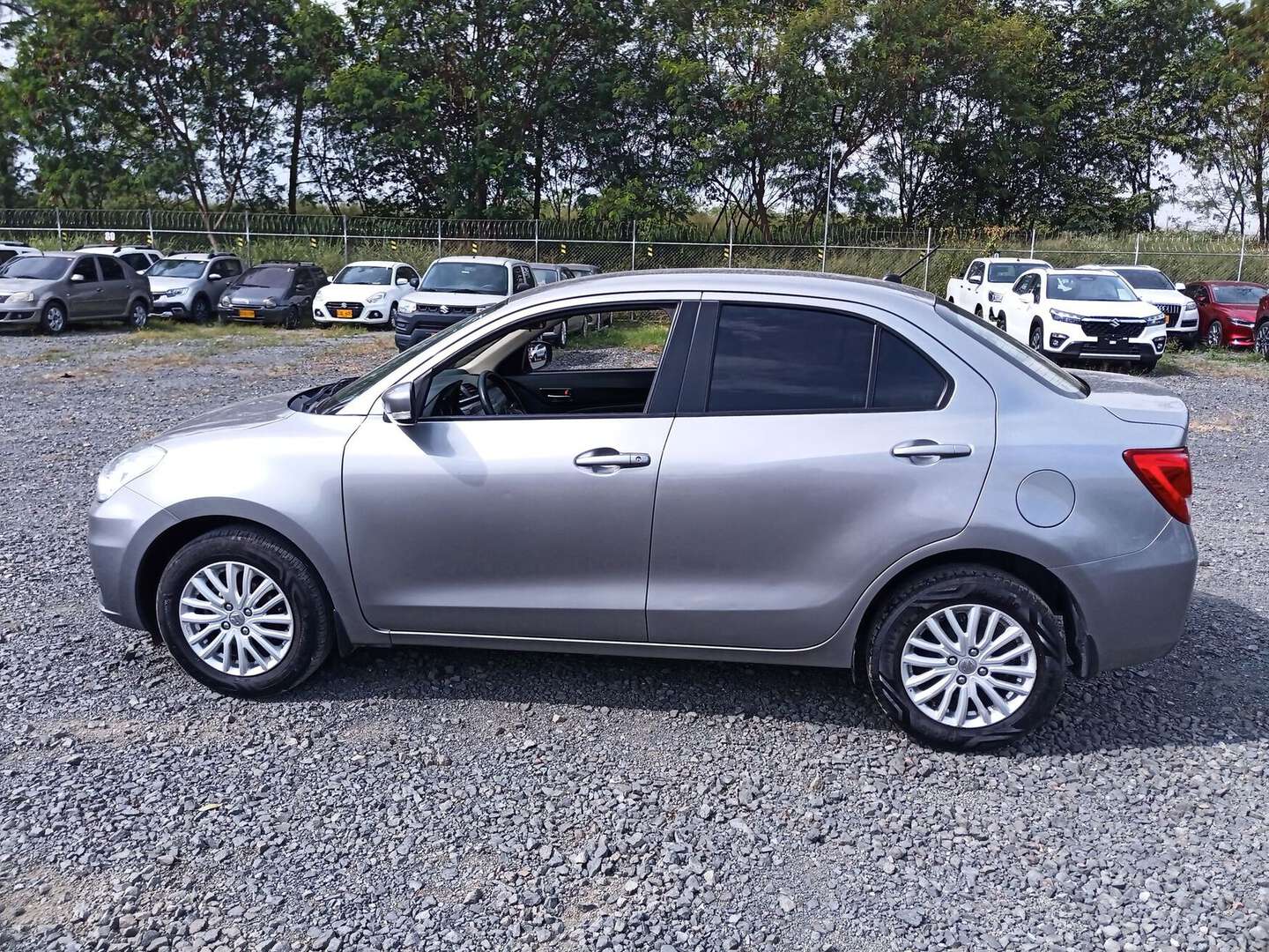 Suzuki - Swift - 2023