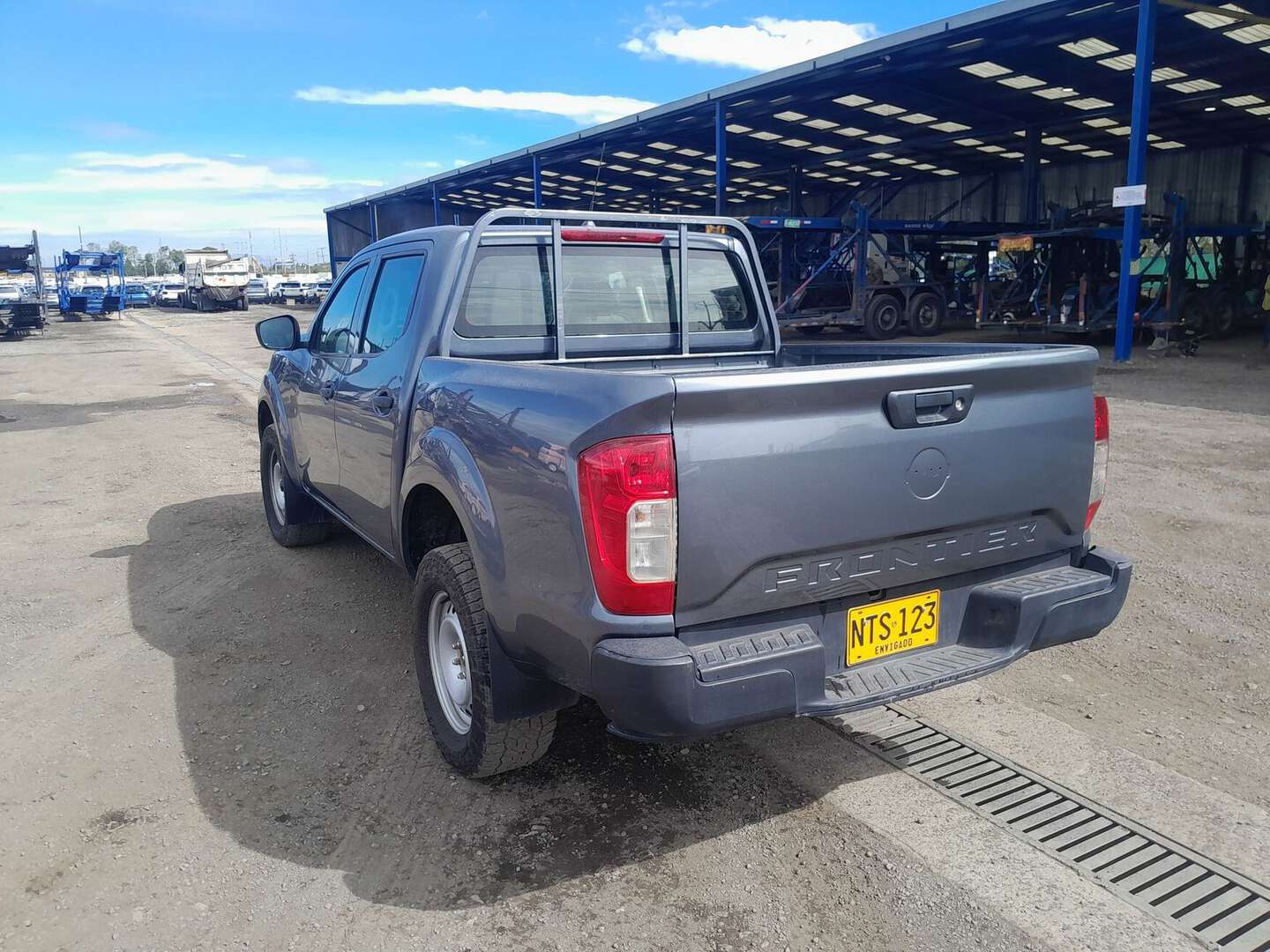 Nissan - Frontier - 2025