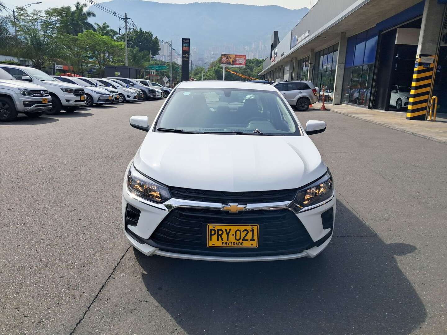 Chevrolet - Onix - 2026