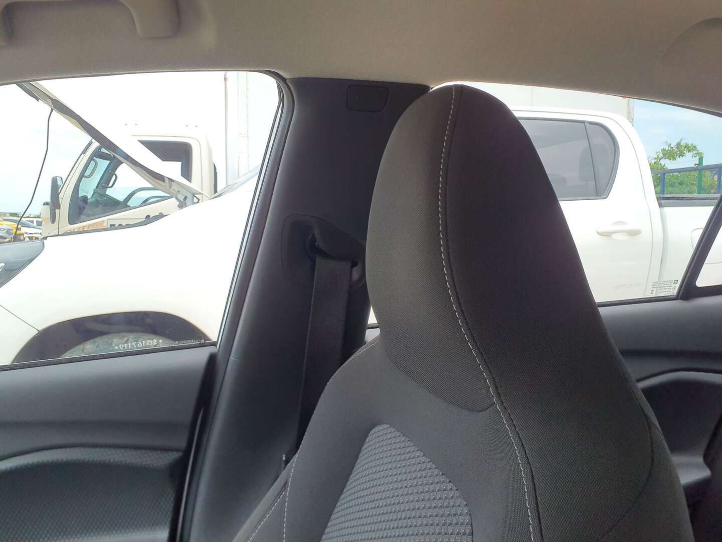 Chevrolet - Onix - 2025