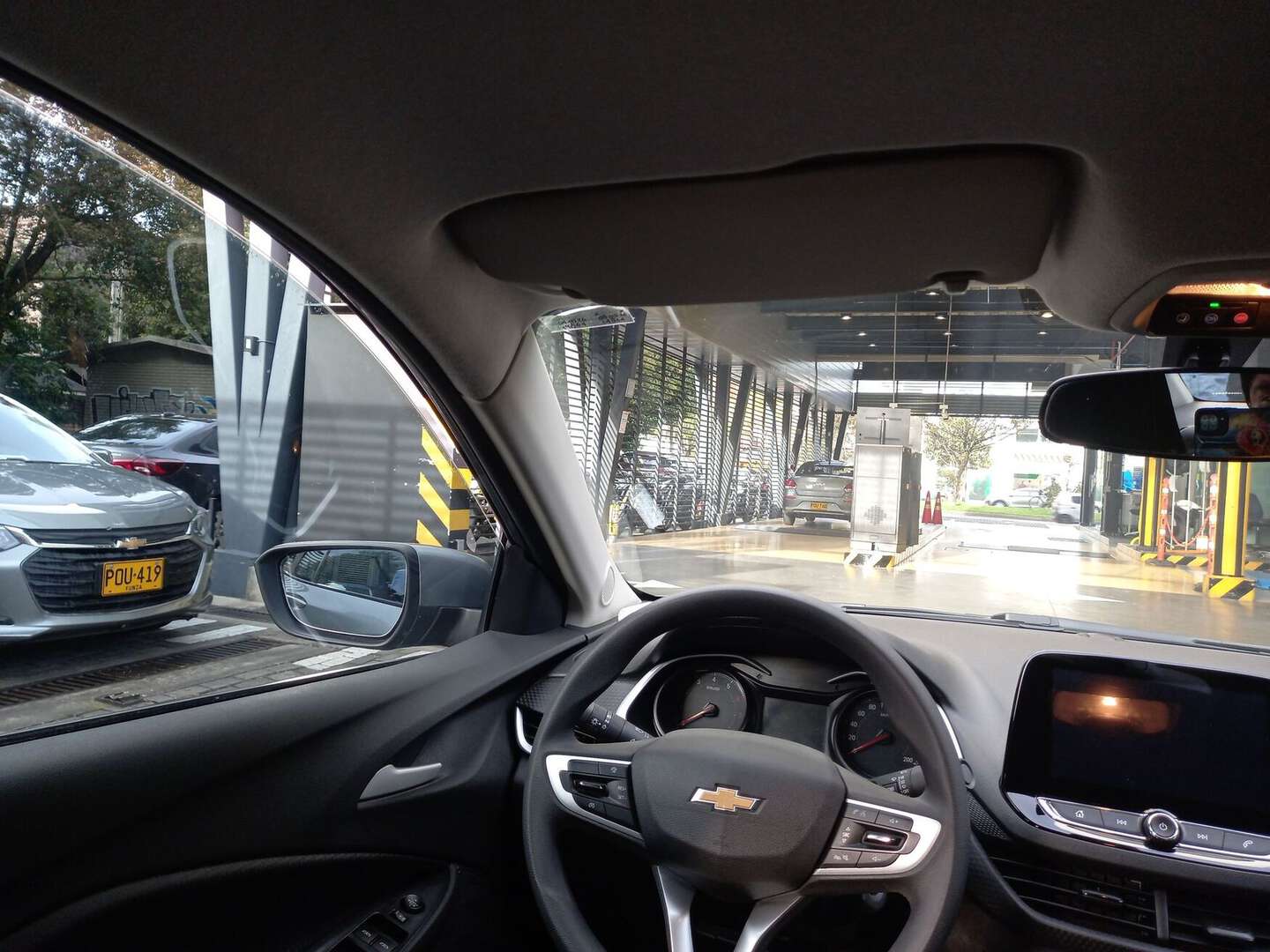 Chevrolet - Onix - 2025