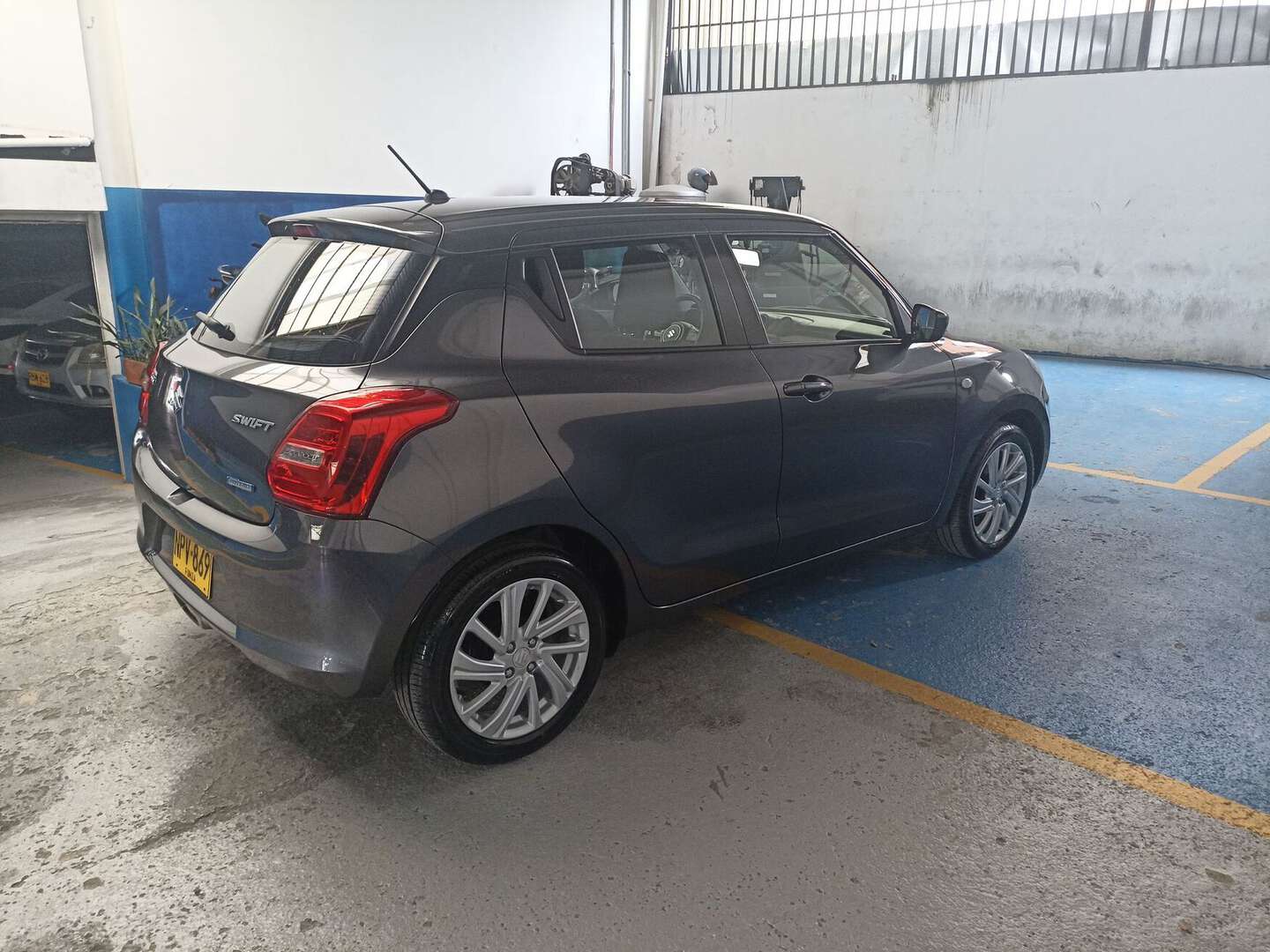 Suzuki - Swift - 2024