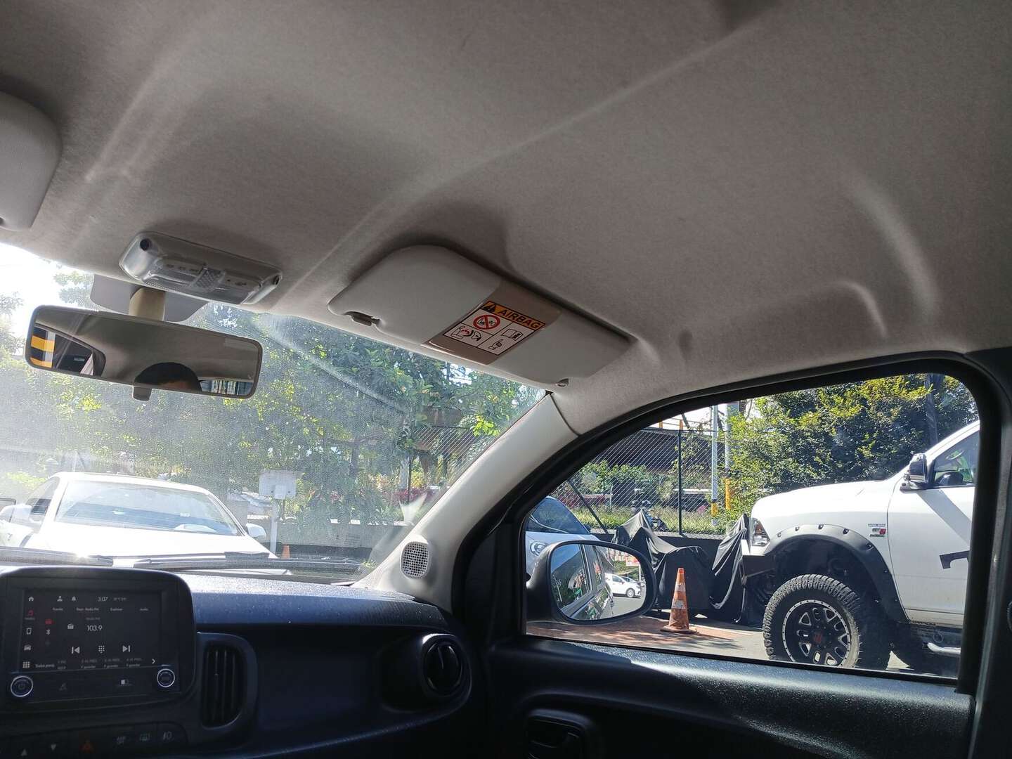 Fiat - Mobi - 2024