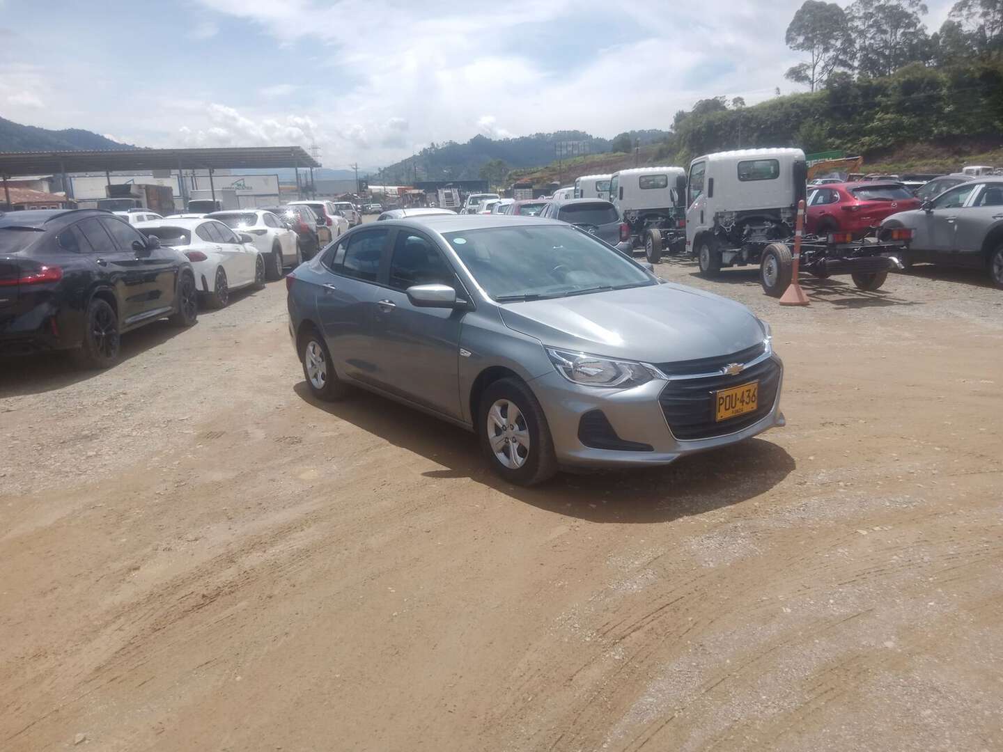 Chevrolet - Onix - 2025