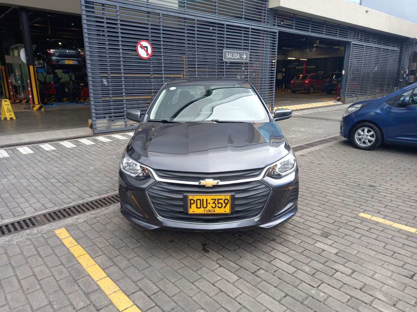 Chevrolet - Onix - 2025