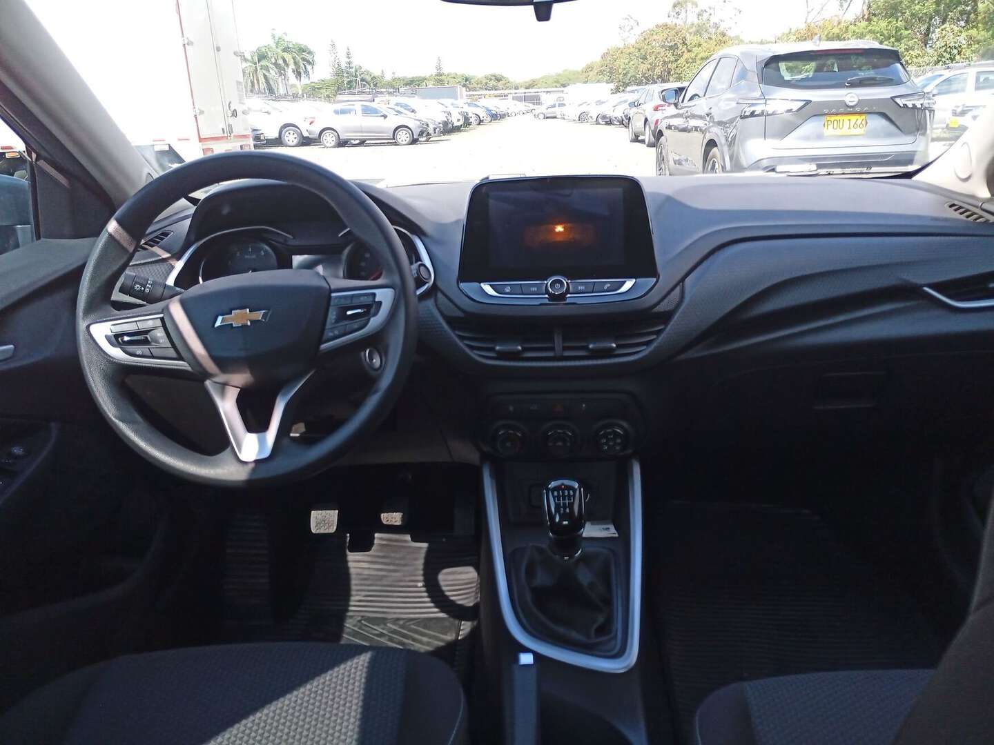 Chevrolet - Onix - 2025