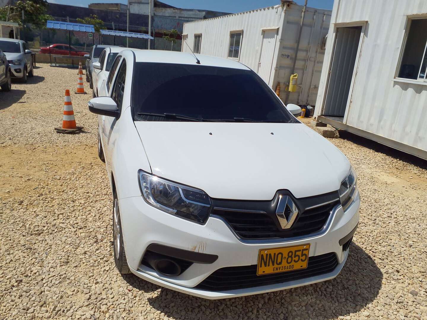 Renault - Logan - 2024