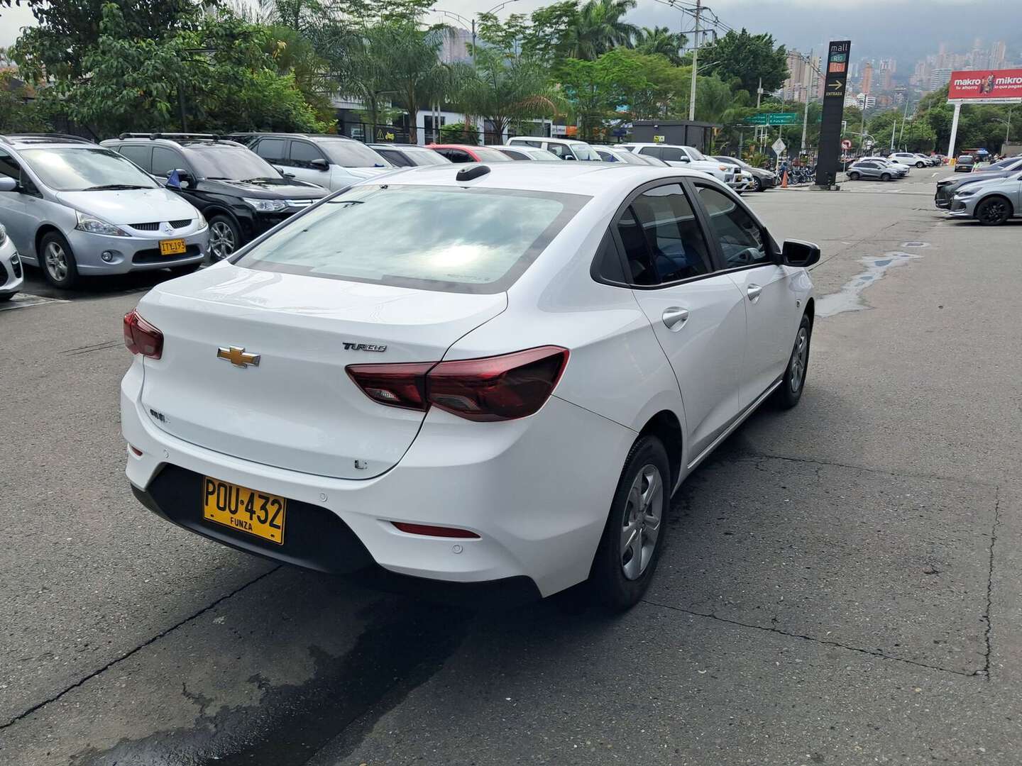 Chevrolet - Onix - 2025