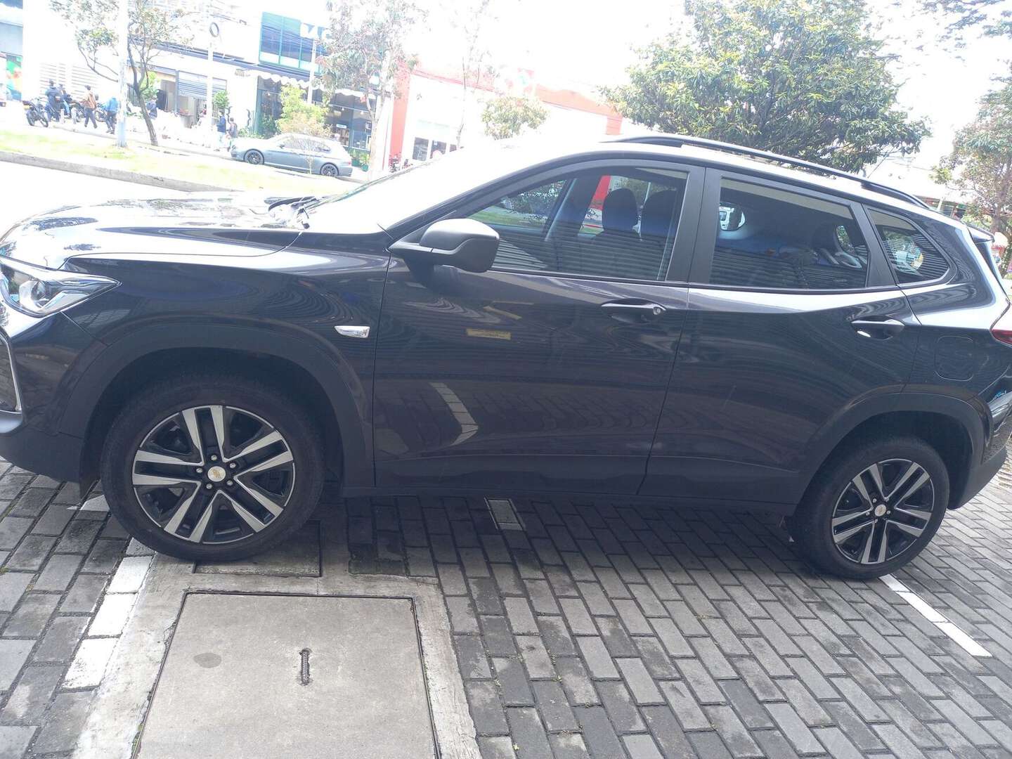 Chevrolet - Tracker - 2025