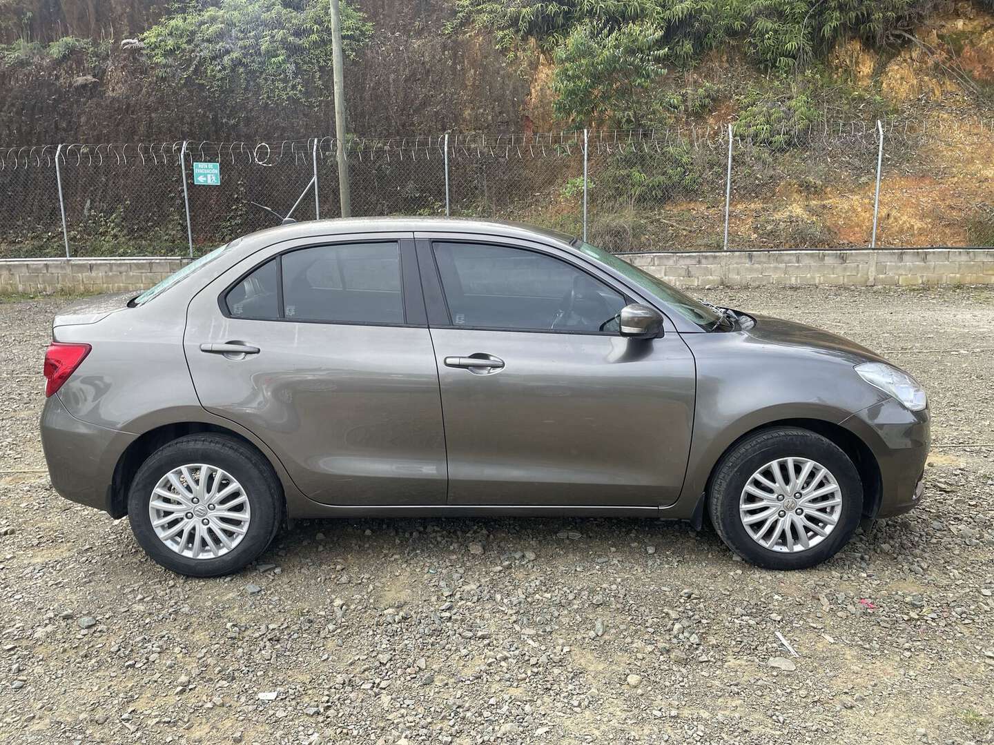 Suzuki - Swift - 2023