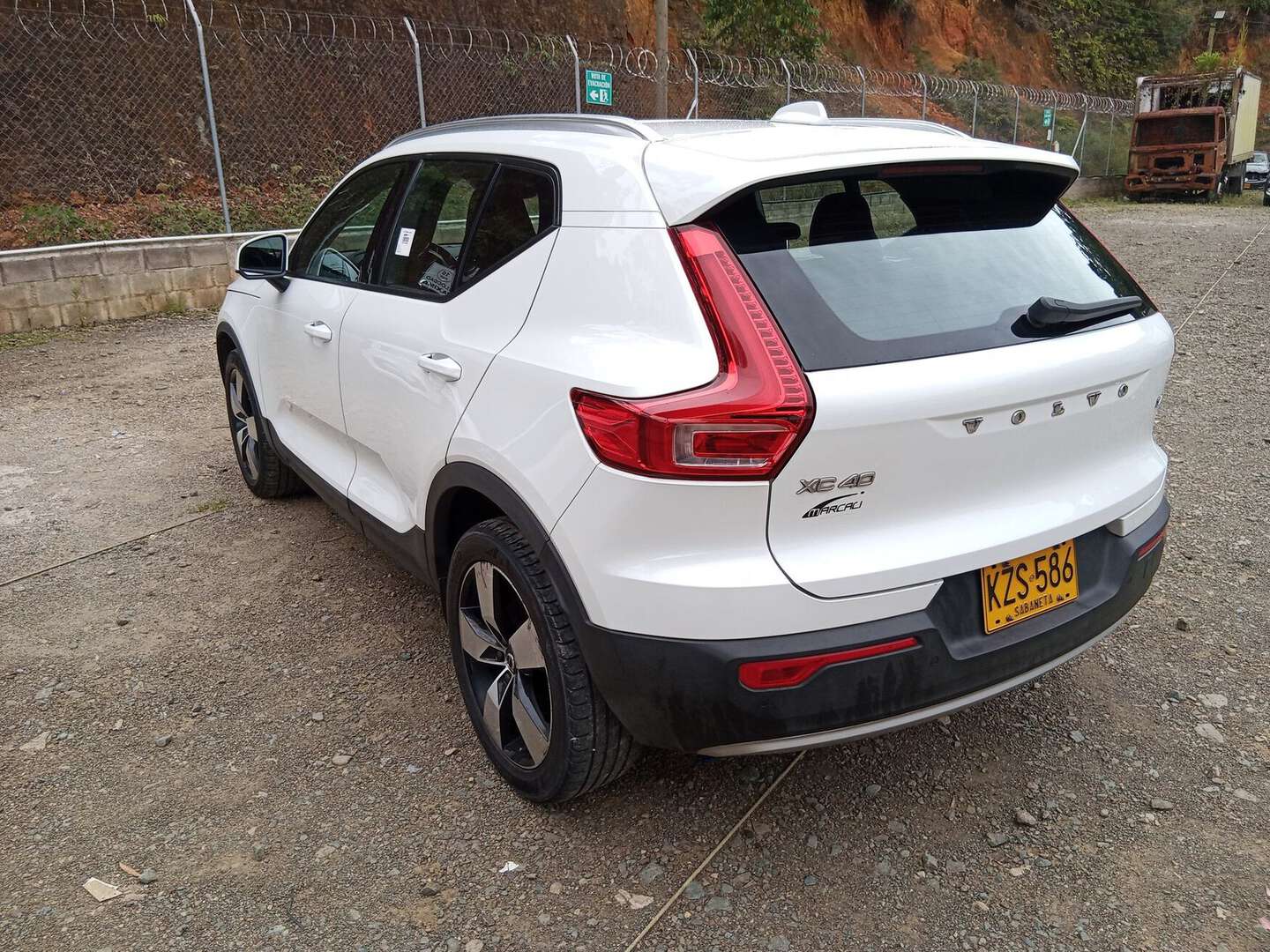 Volvo - XC40 - 2022