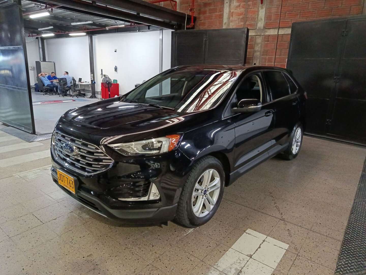 Ford - Edge - 2020