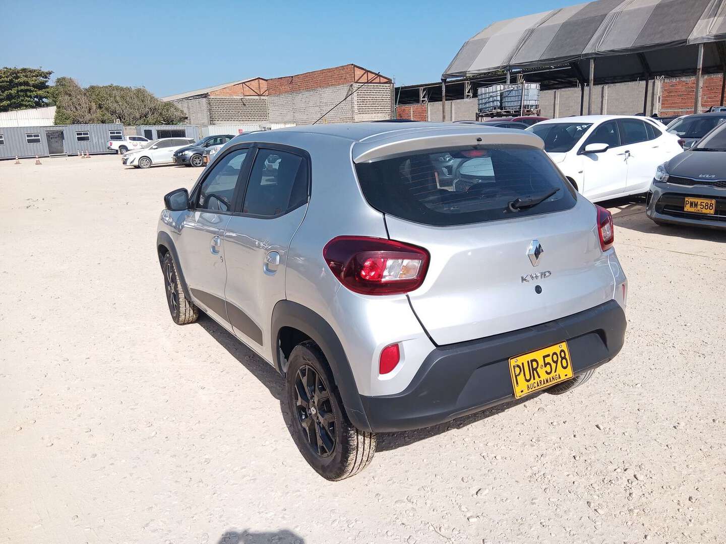 Renault - Kwid - 2026