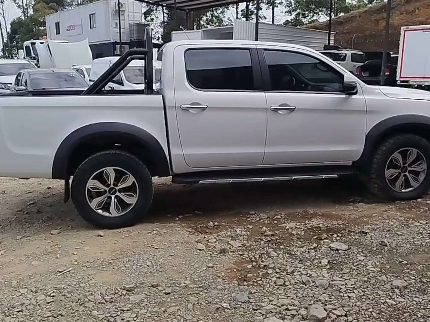 Jac - JT8 - 2023