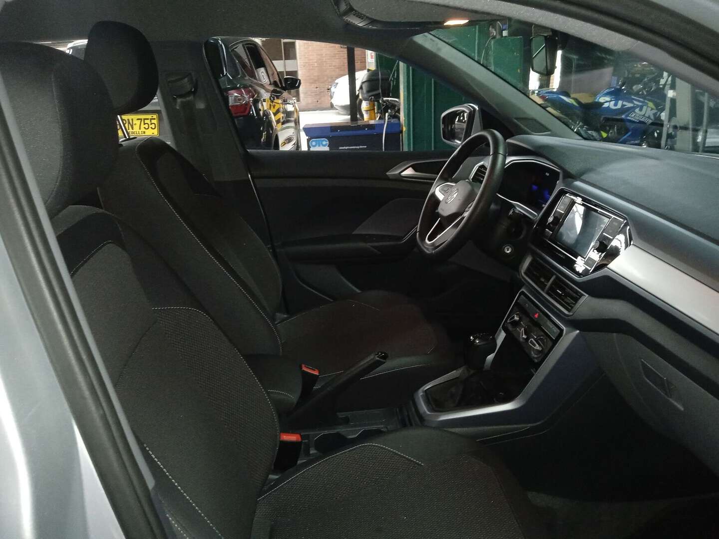 Volkswagen - T-Cross - 2023
