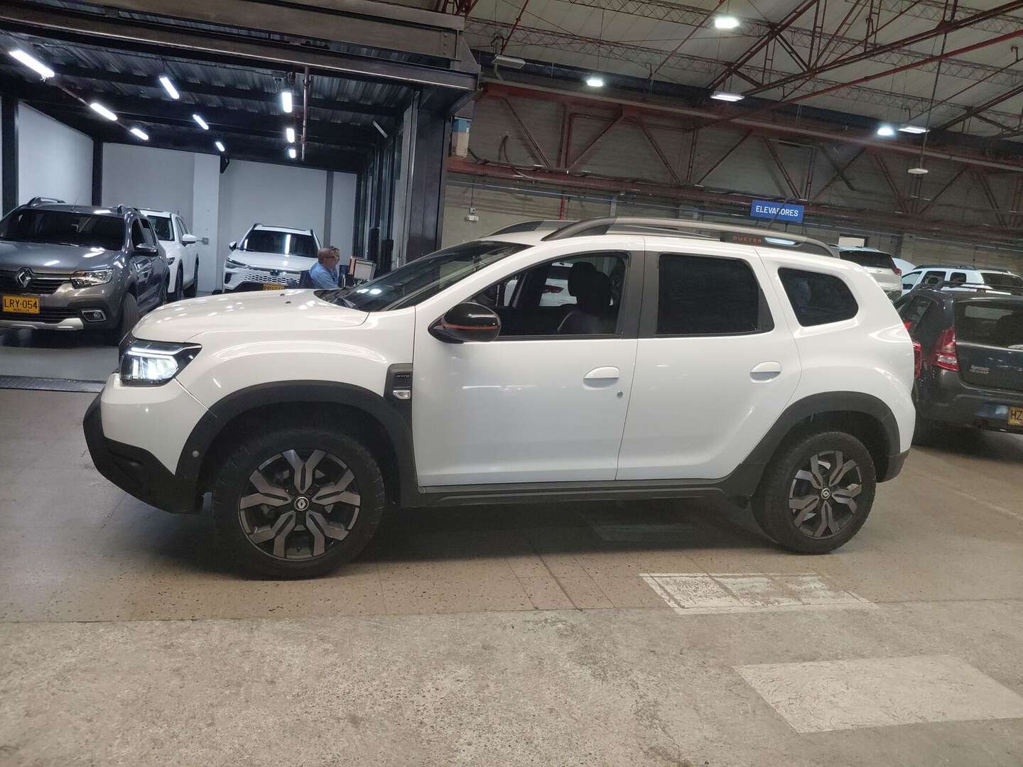 Renault - Duster - 2025