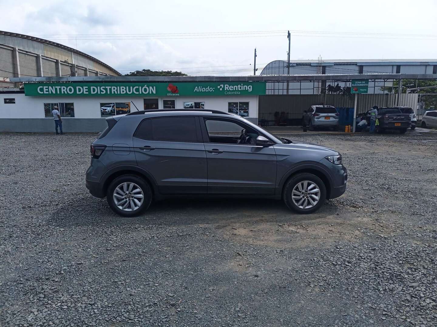 Volkswagen - T-Cross - 2023