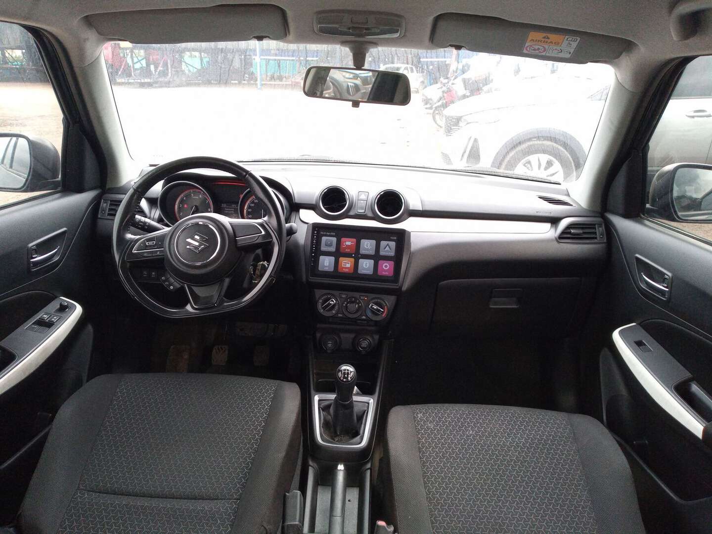 Suzuki - Swift - 2022
