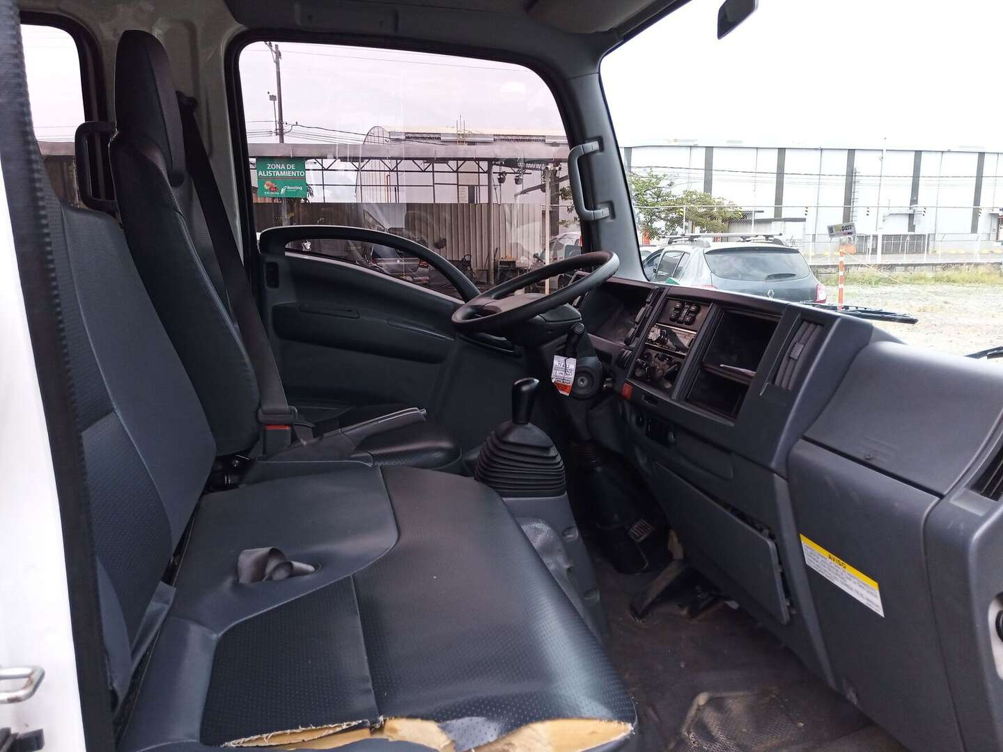 Chevrolet - NHR Doble - 2023
