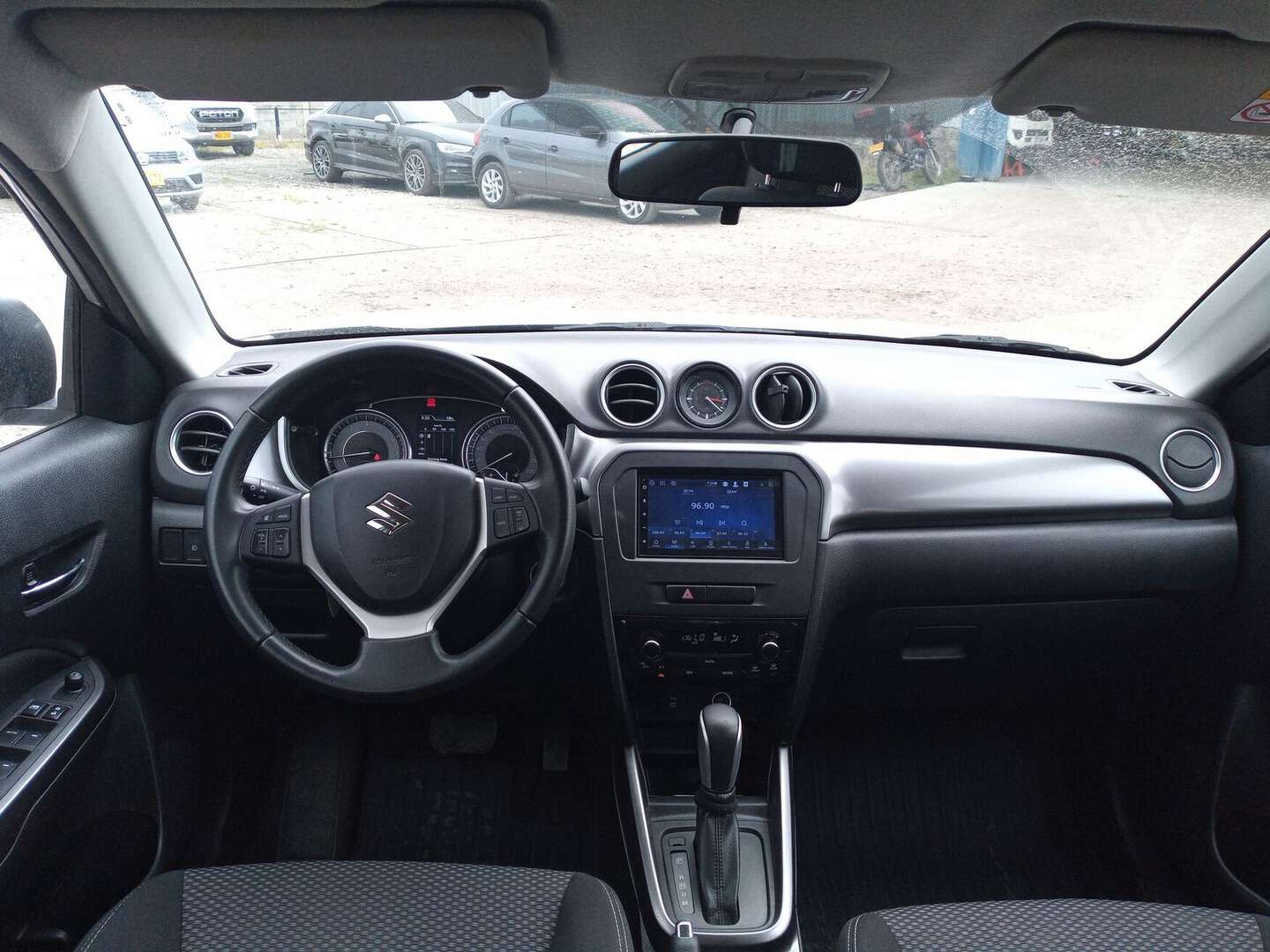 Suzuki - Vitara - 2024