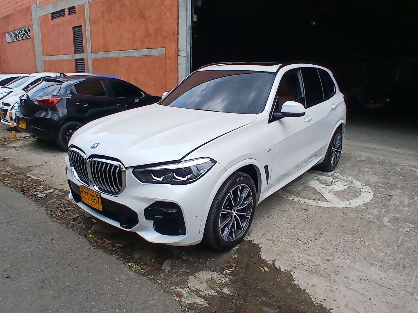 BMW - X5 - 2022