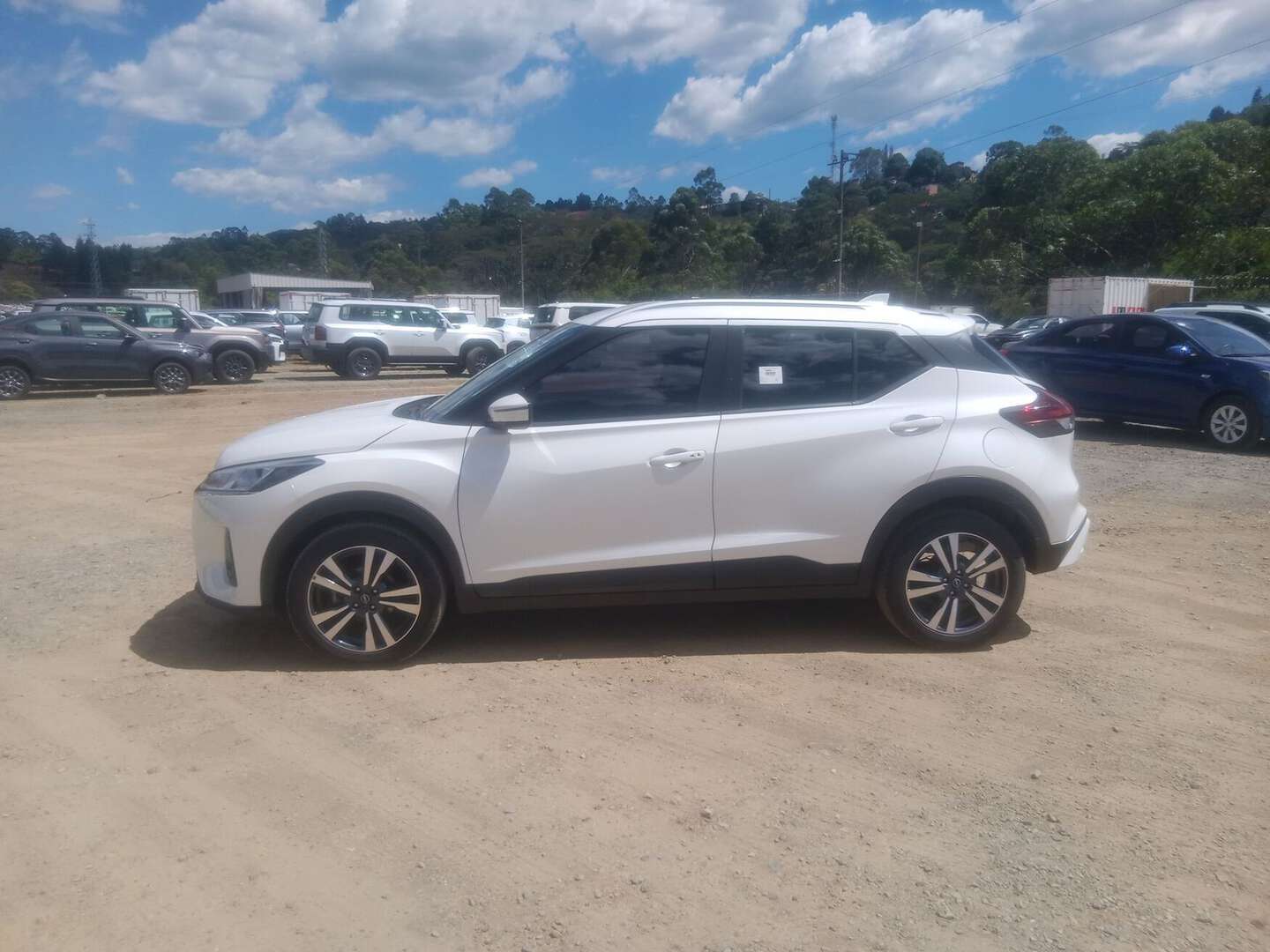 Nissan - Kicks - 2026