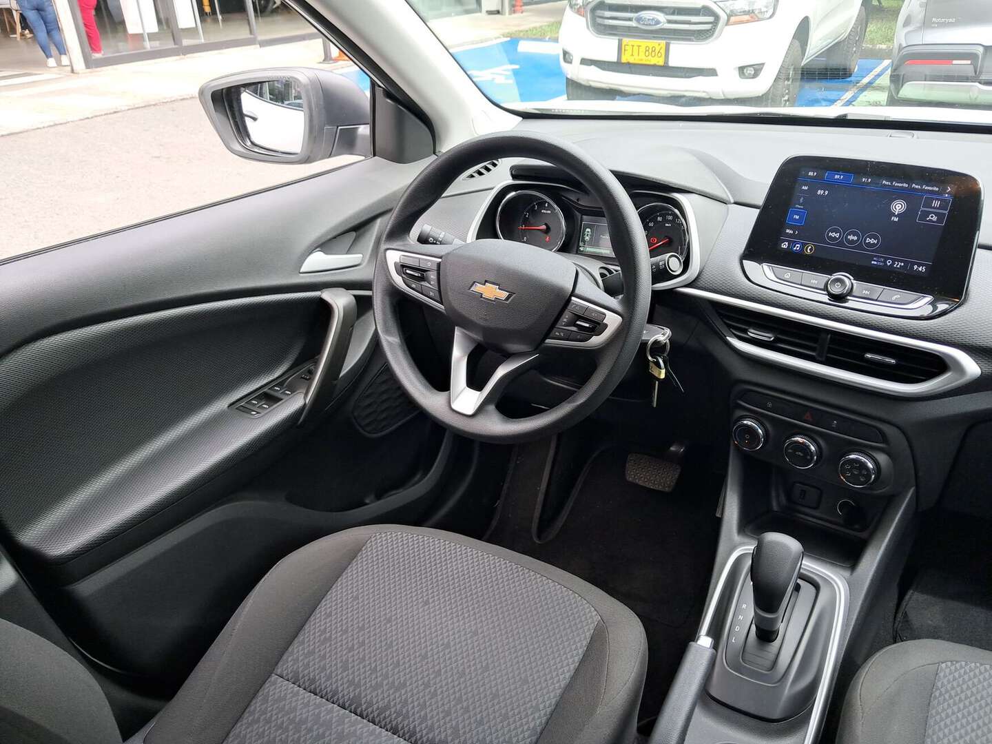 Chevrolet - Tracker - 2025