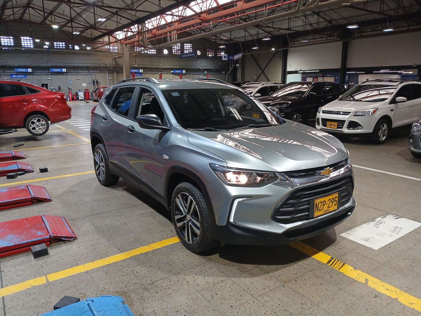 Chevrolet - Tracker - 2025
